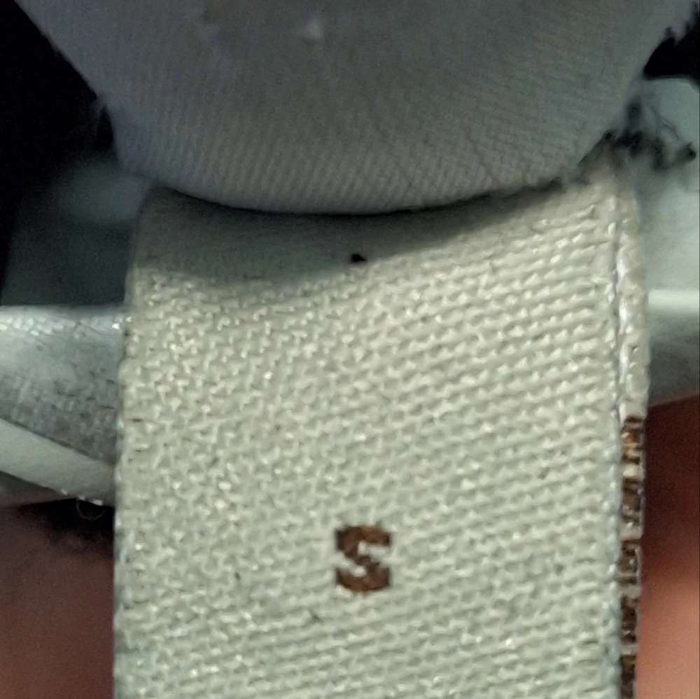 UGG | Black, Stiched Suede Gloves